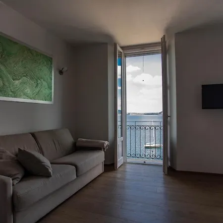 La Dimora Del Glicine * בלגירטה